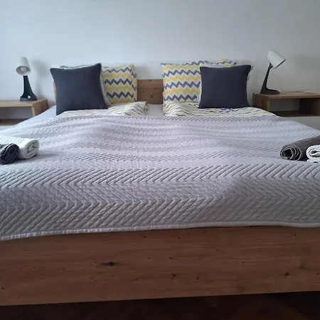 Ljiljan 2 Daire Ni